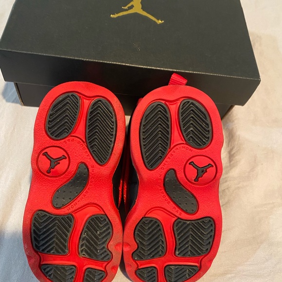 Jordan Black University Reds - Picture 4 of 7